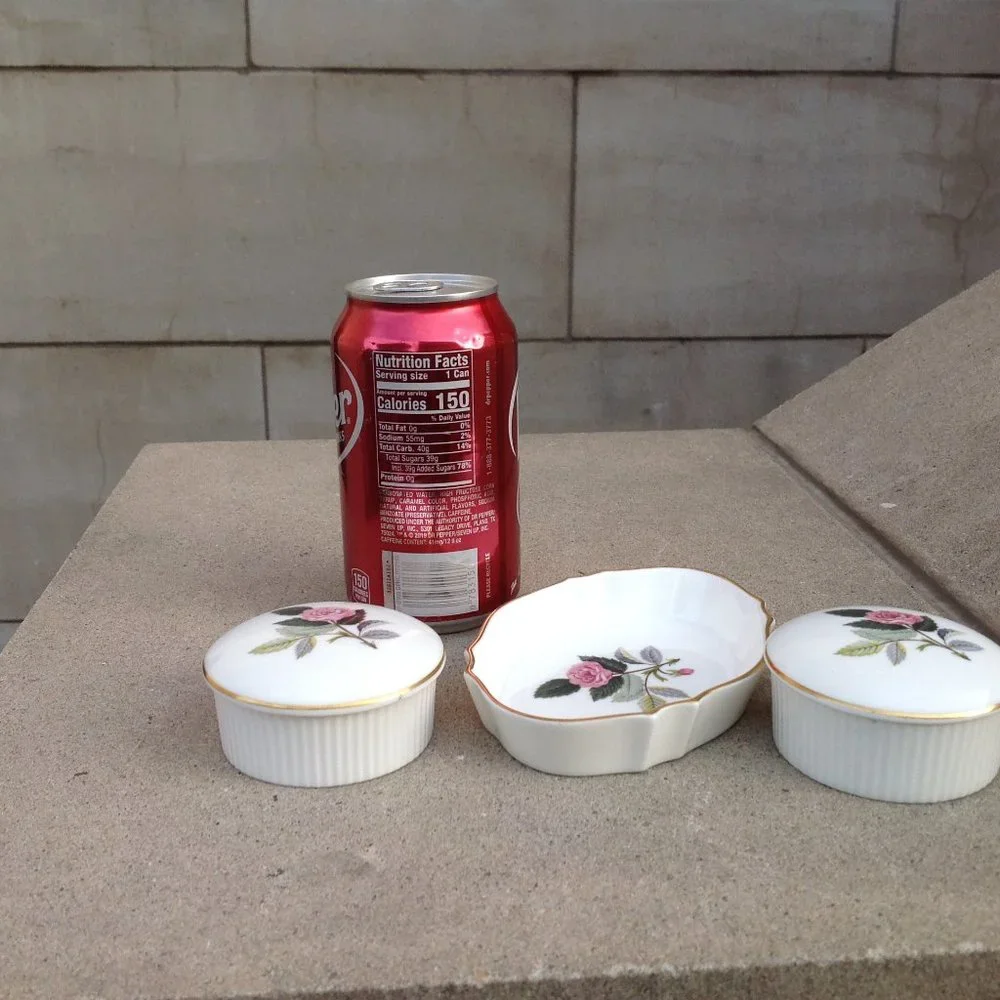 Wedgwood Bone China 3x Vanity Storage Hathaway Rose Pattern